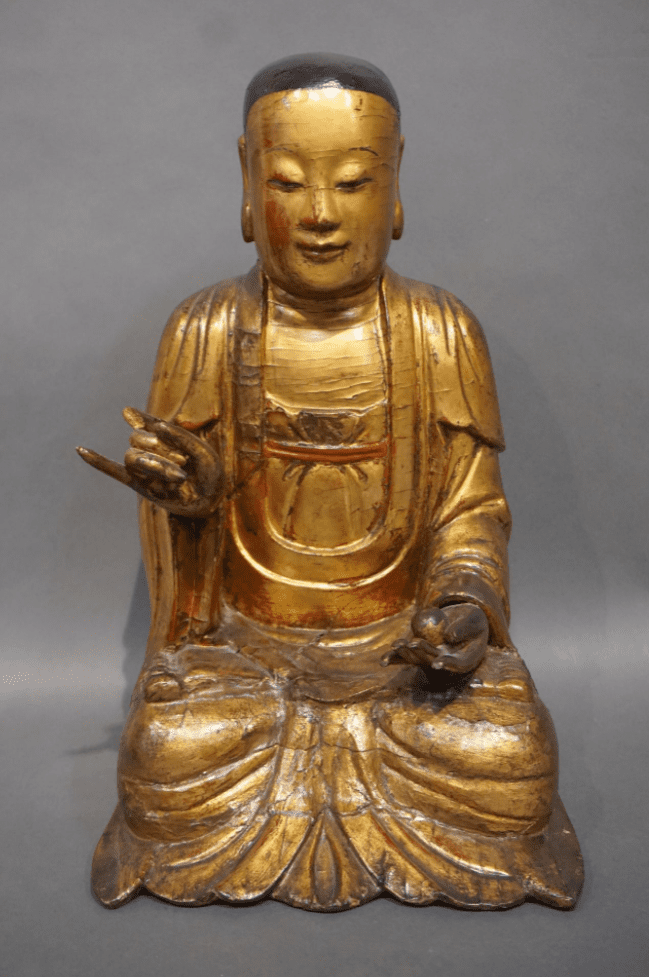 Statuette de bouddha en bois laqué or et rouge