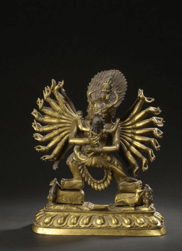 Statuette en bronze doré de Yamanthaka à neuf têtes