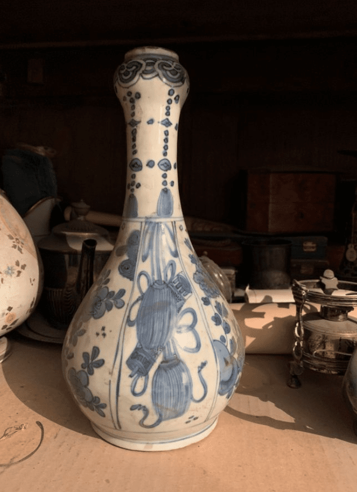 Vase de forme « suantouping » en porcelaine bleu blanc